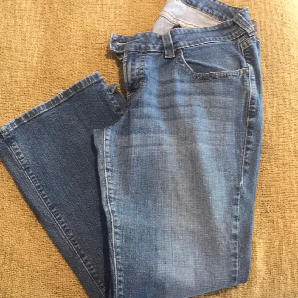 ⚡️ Levi’s 542 jeans⚡️